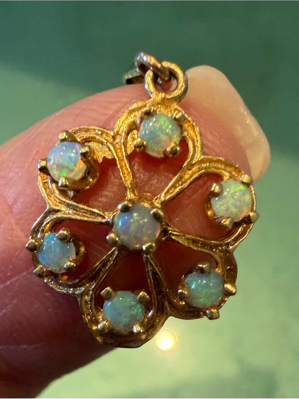 Vintage 10k Gold Opal Pendant